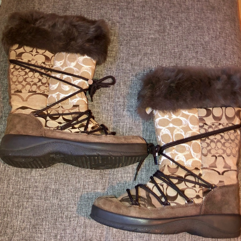 Coach Genuine Fox Fur Boots size 9